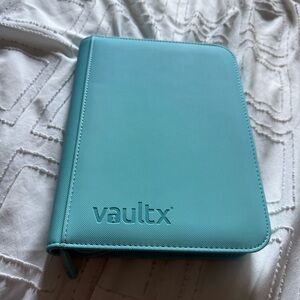 4-Pocket Exo-Tec® Zip Binder Pastel Blue Vault X